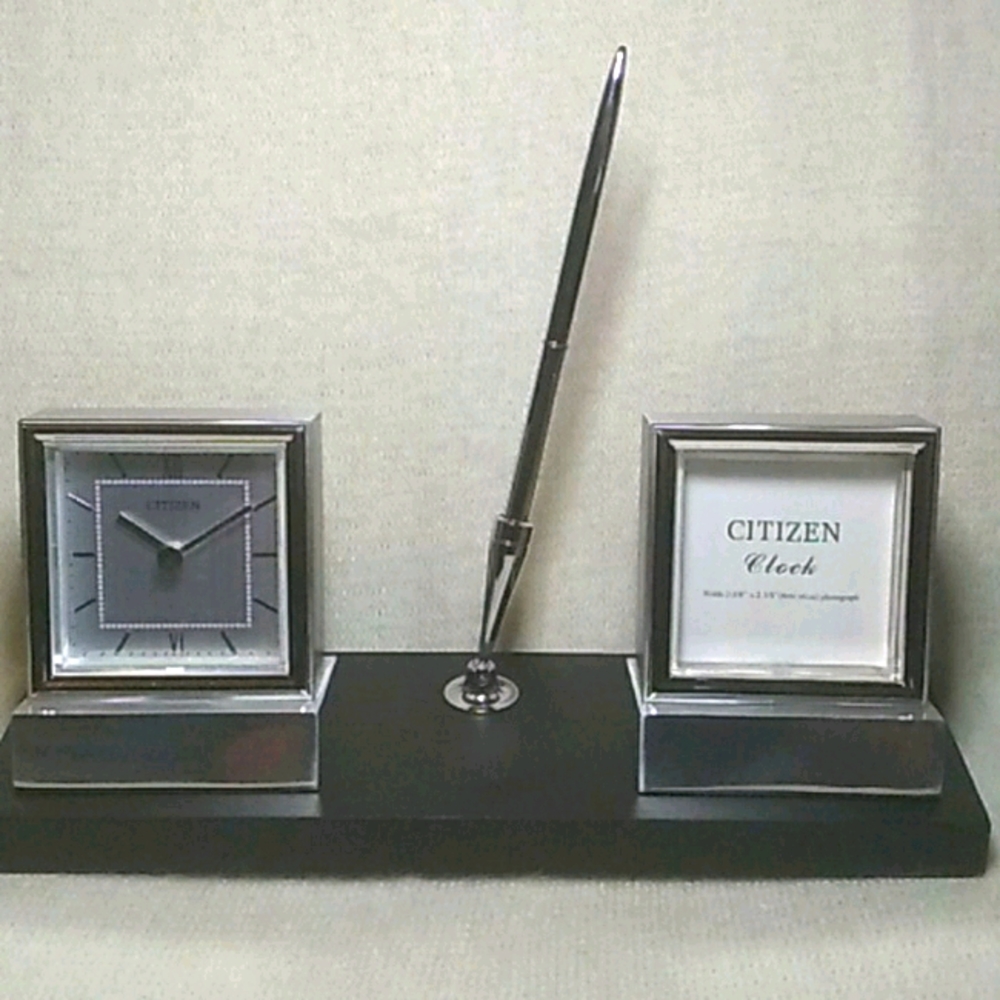 NWT CITIZEN SET CLOCK, PEN, AND PHOTO FRAME